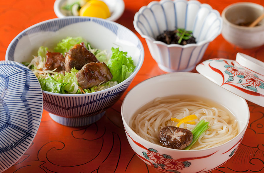 稲庭うどん定食（温）